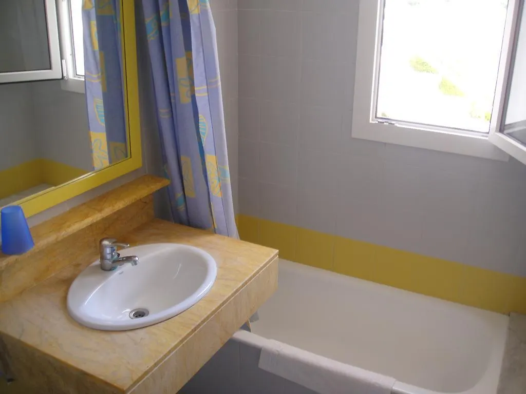 Apartamentos Piscis Cala Blanca  Appartement Cala Blanca (Menorca)