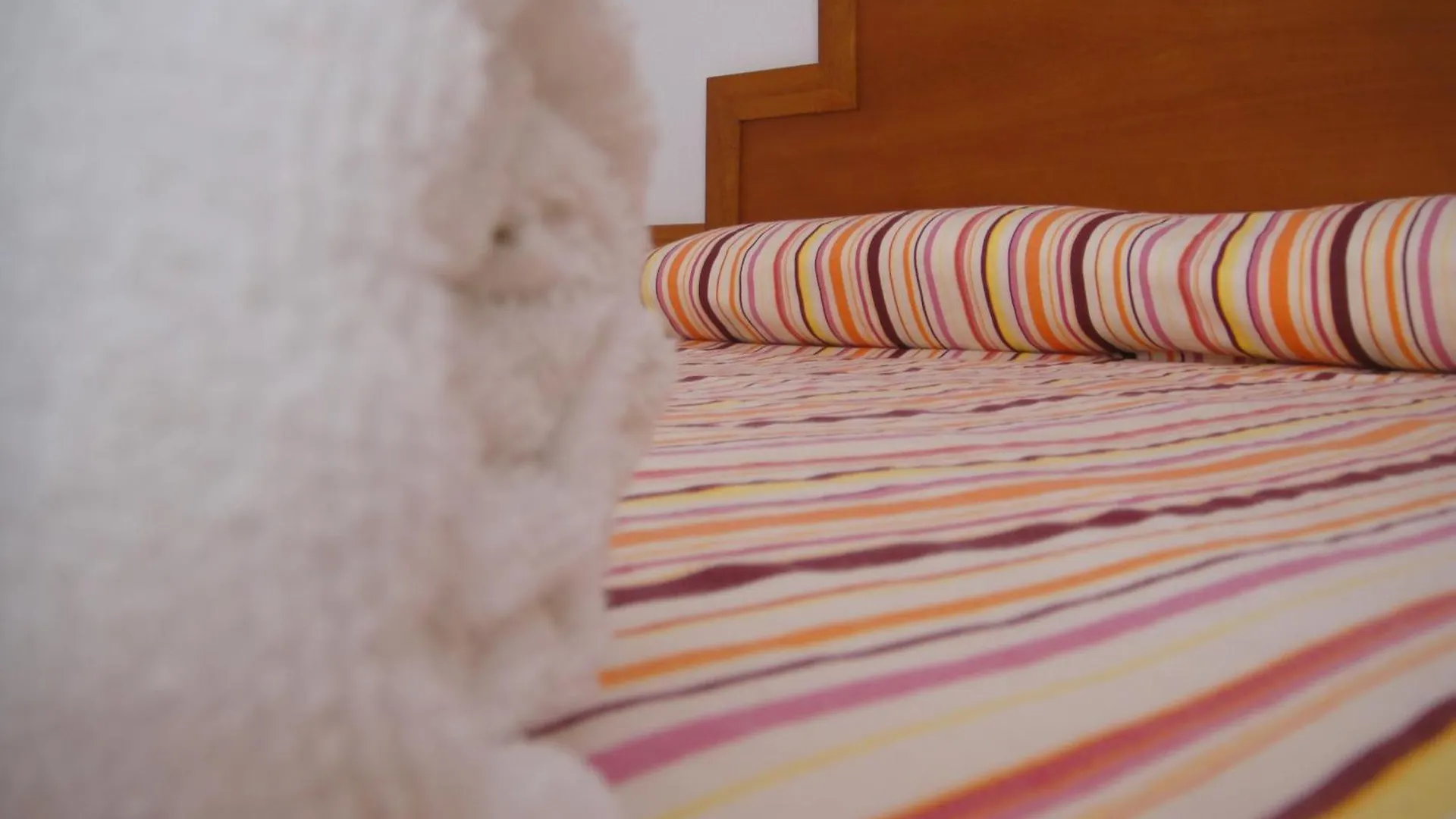 Apartamentos Piscis Cala Blanca  0*, Cala Blanca (Menorca)