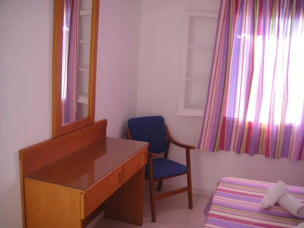 Apartamentos Piscis Cala Blanca  0*, Cala Blanca (Menorca) Espagne