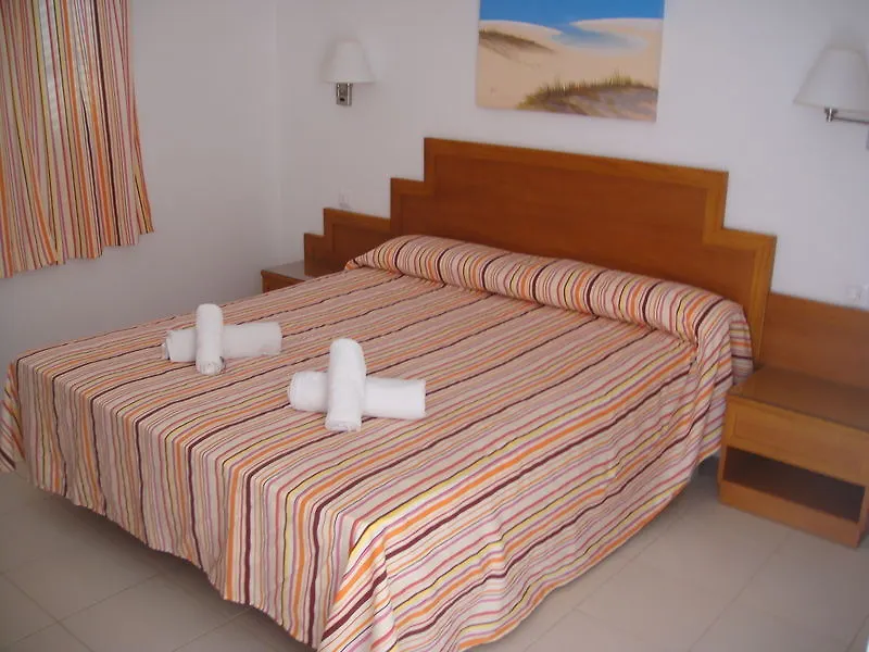 Apartamentos Piscis Cala Blanca  Appartement Cala Blanca (Menorca)